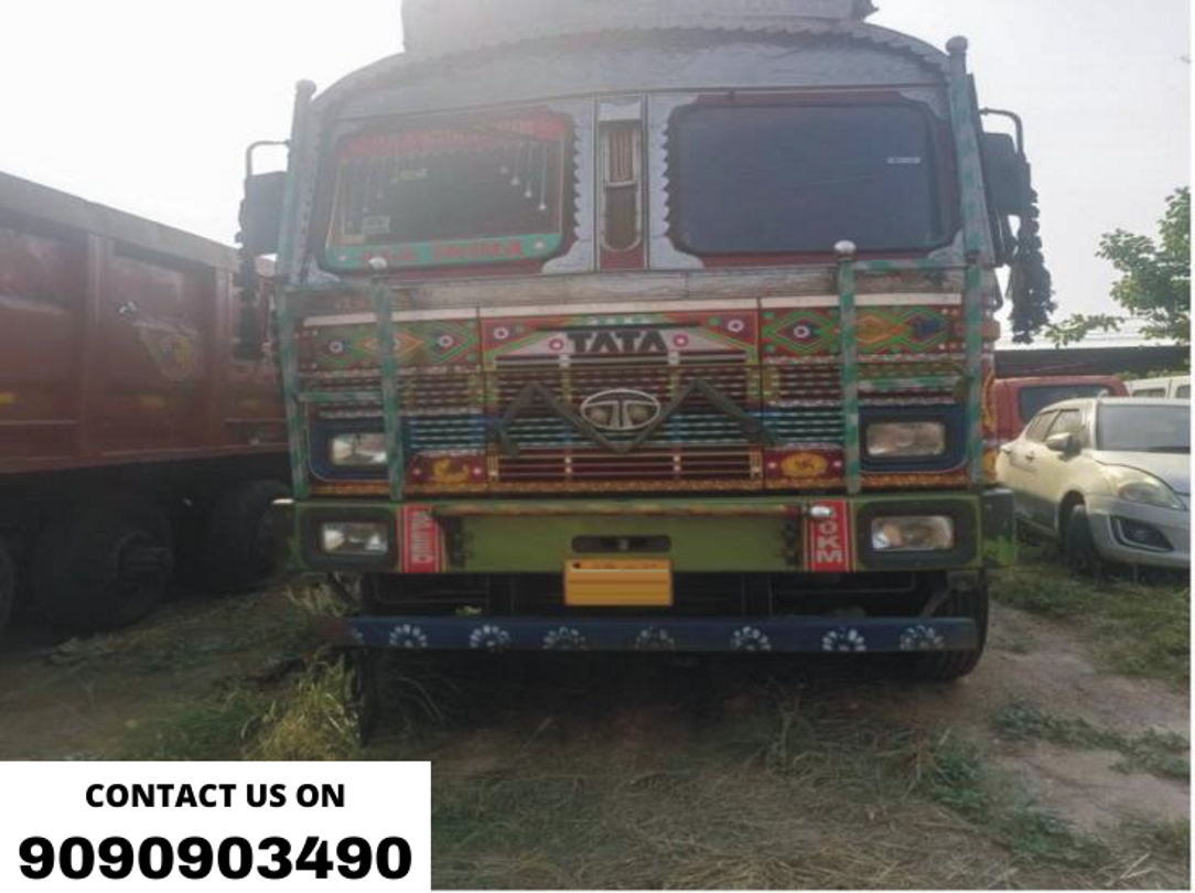 TATA 4223 14 WHEEL TRUCK